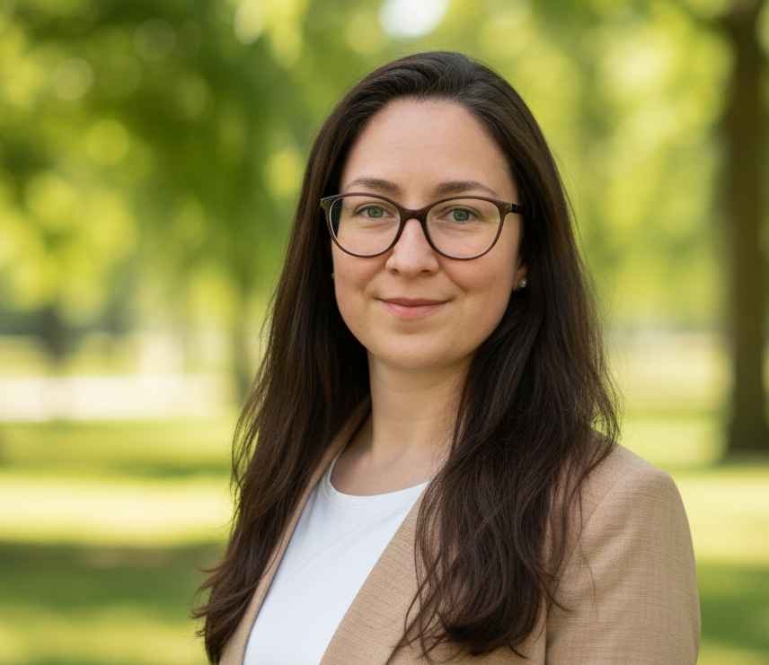 Arzu Dagci, Geschäftsführerin