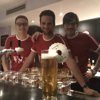 Matthias, Martin & Christian hinter der Bar (v.l.n.r.)